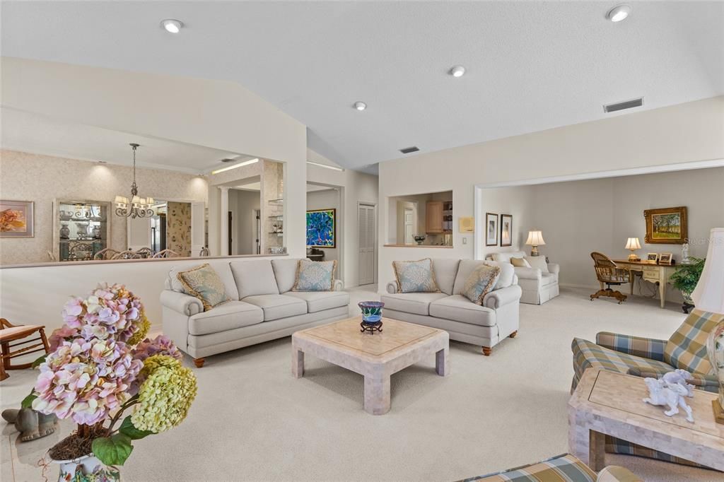 待售: $615,000 (3 贝兹, 2 浴室, 2610 平方英尺)