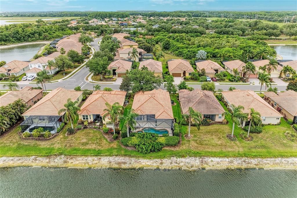 For Sale: $549,990 (3 beds, 3 baths, 2048 Square Feet)