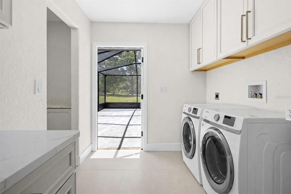 En Venta: $545,000 (2 camas, 2 baños, 1500 Pies cuadrados)