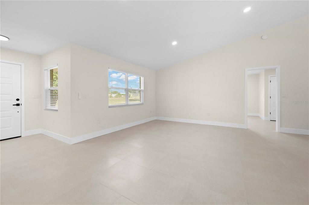 En Venta: $545,000 (2 camas, 2 baños, 1500 Pies cuadrados)