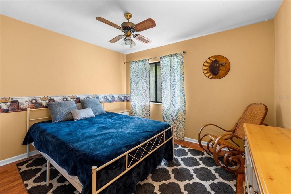 For Sale: $224,000 (3 beds, 2 baths, 1615 Square Feet)