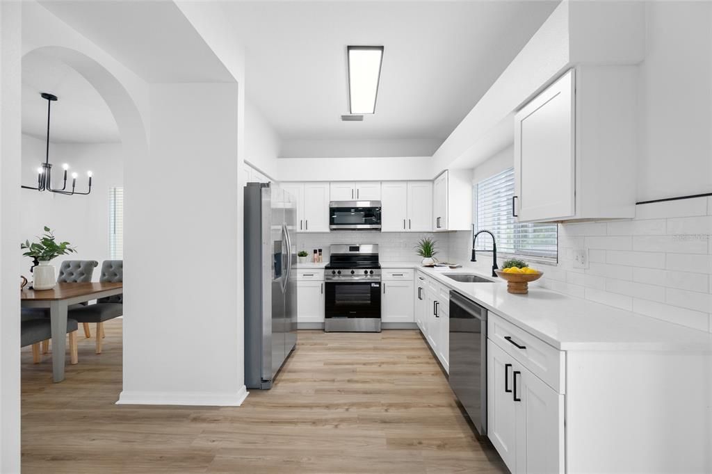 На продажу: $479,000 (3 спален, 2 ванн, 2366 Квадратных фут)