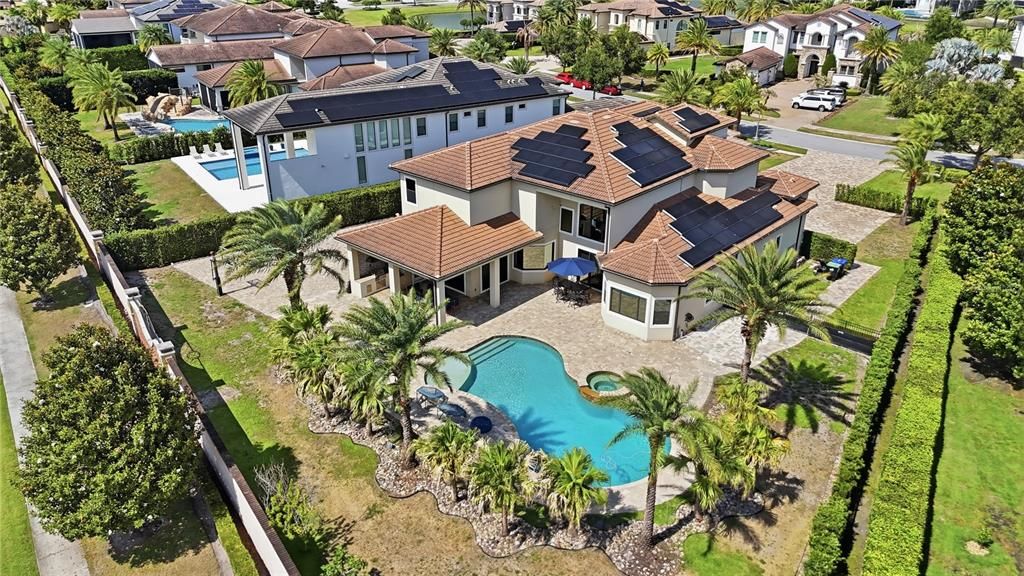 На продажу: $2,899,000 (7 спален, 4 ванн, 5122 Квадратных фут)