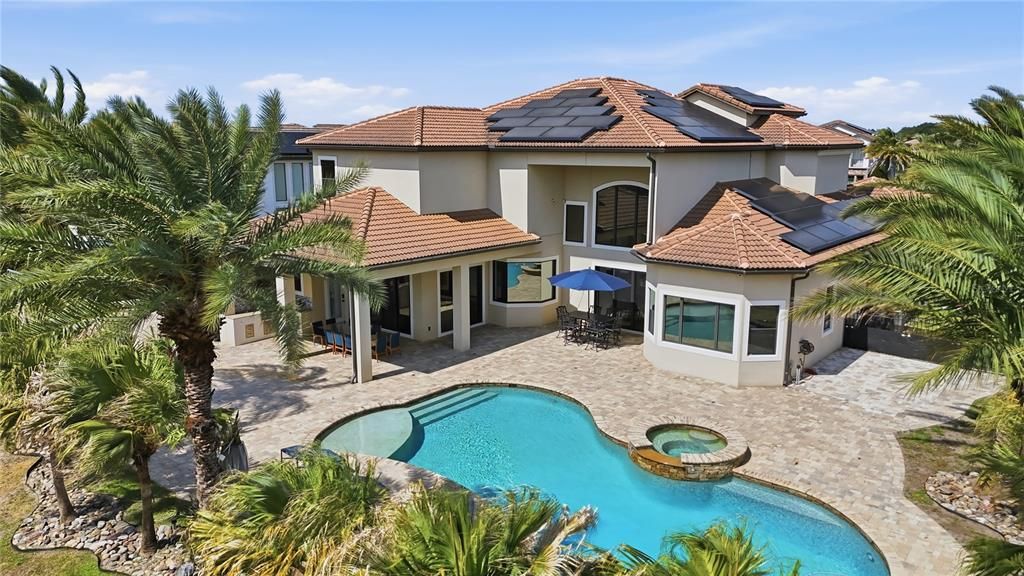 На продажу: $2,899,000 (7 спален, 4 ванн, 5122 Квадратных фут)