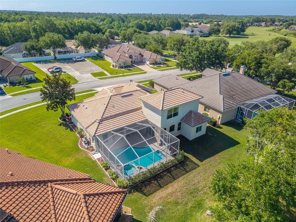 En Venta: $599,900 (4 camas, 4 baños, 3054 Pies cuadrados)