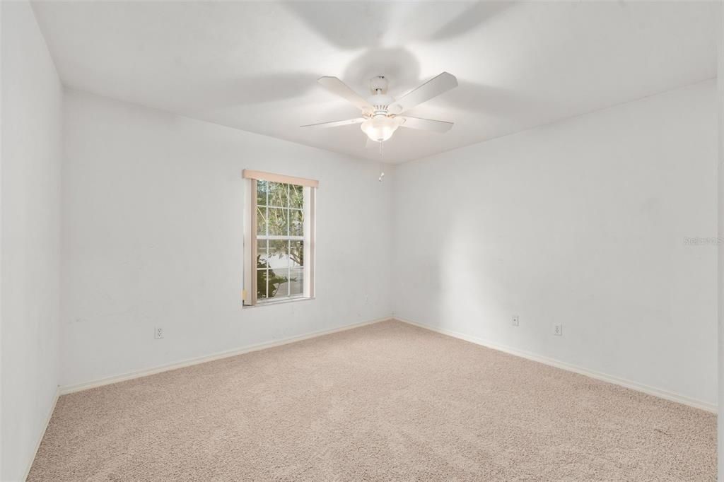 For Sale: $375,000 (4 beds, 3 baths, 2278 Square Feet)