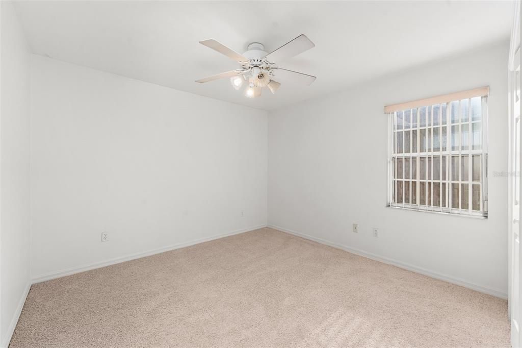 For Sale: $375,000 (4 beds, 3 baths, 2278 Square Feet)