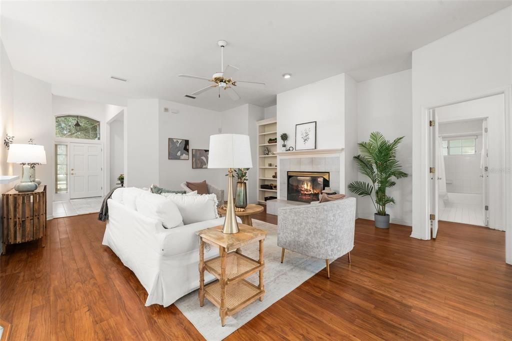 For Sale: $375,000 (4 beds, 3 baths, 2278 Square Feet)