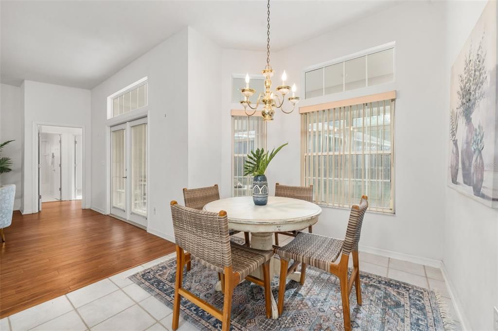 For Sale: $375,000 (4 beds, 3 baths, 2278 Square Feet)