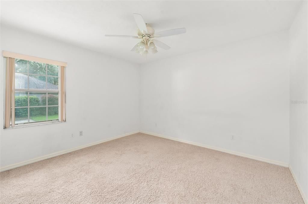 For Sale: $375,000 (4 beds, 3 baths, 2278 Square Feet)