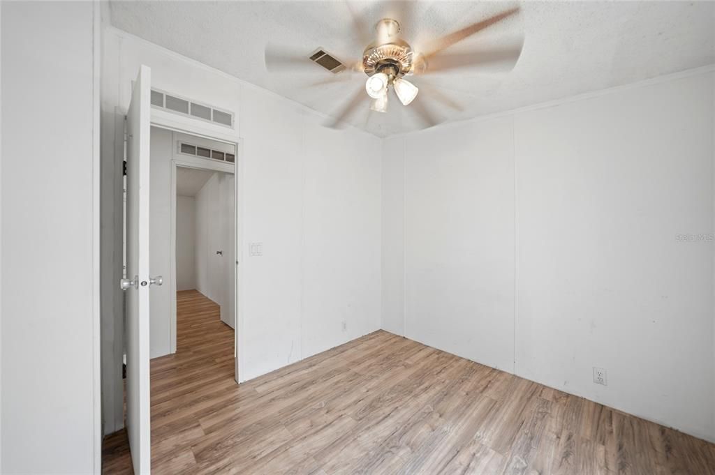For Sale: $168,000 (3 beds, 2 baths, 1188 Square Feet)
