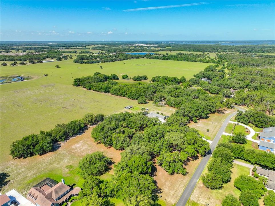 En Venta: $299,000 (2.69 acres)