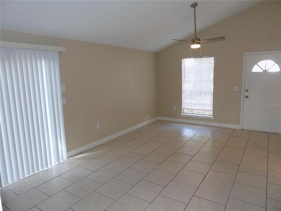For Rent: $2,150 (3 beds, 2 baths, 1035 Square Feet)