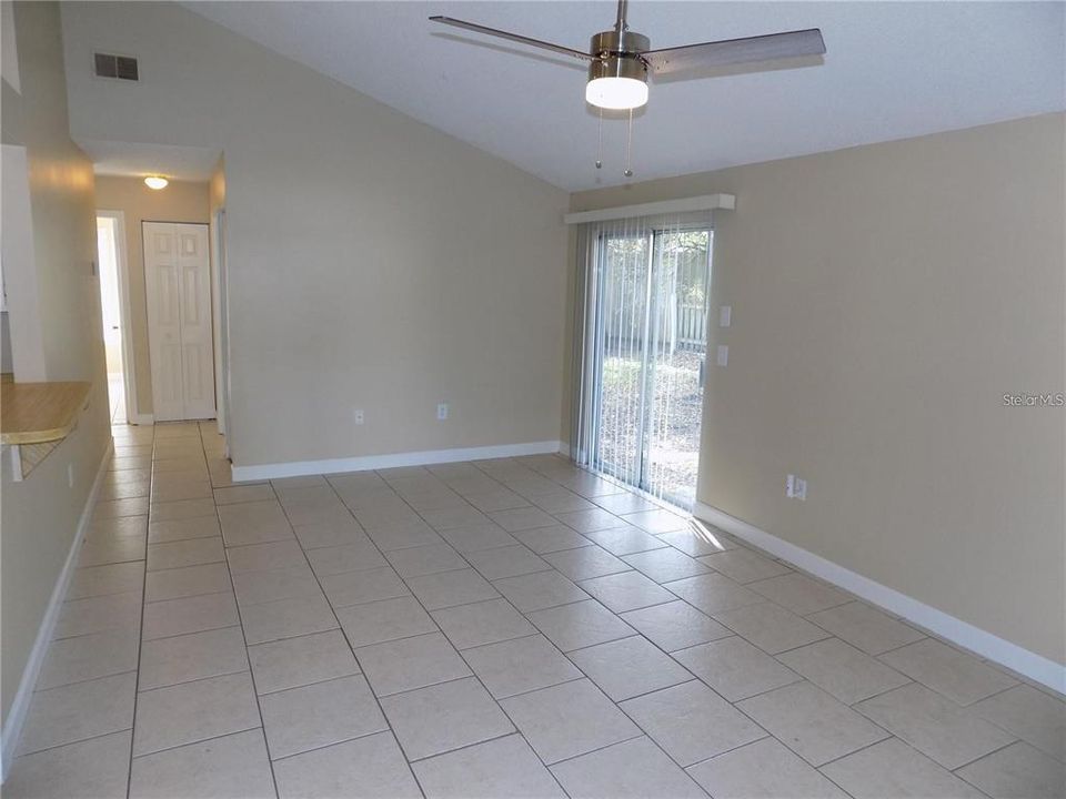 For Rent: $2,150 (3 beds, 2 baths, 1035 Square Feet)
