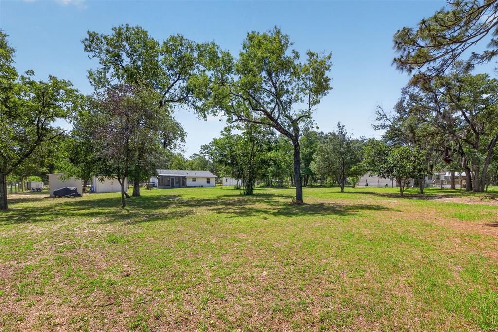 For Sale: $325,000 (3 beds, 2 baths, 1176 Square Feet)