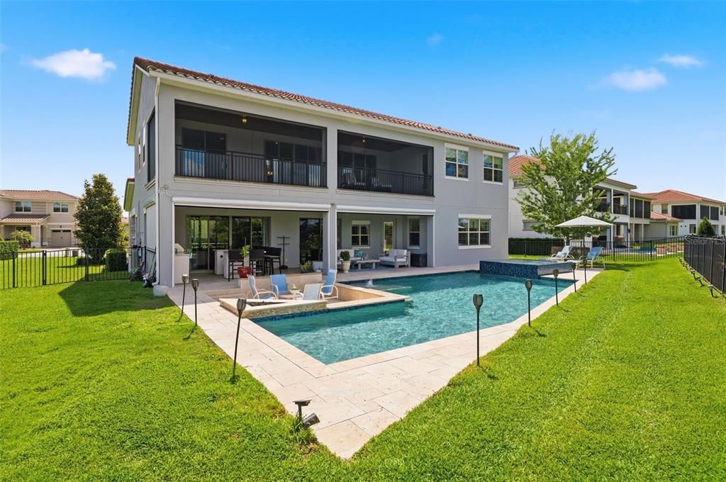 На продажу: $2,199,000 (5 спален, 5 ванн, 4661 Квадратных фут)