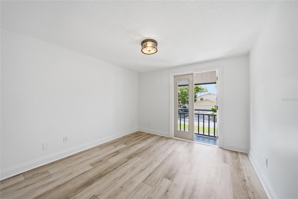 Active With Contract: $549,000 (4 beds, 2 baths, 2261 Square Feet)