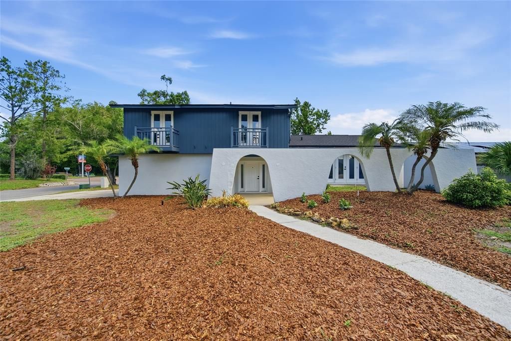 Active With Contract: $549,000 (4 beds, 2 baths, 2261 Square Feet)