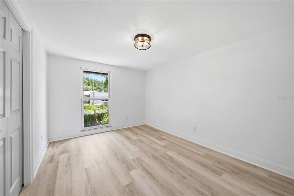 Active With Contract: $549,000 (4 beds, 2 baths, 2261 Square Feet)