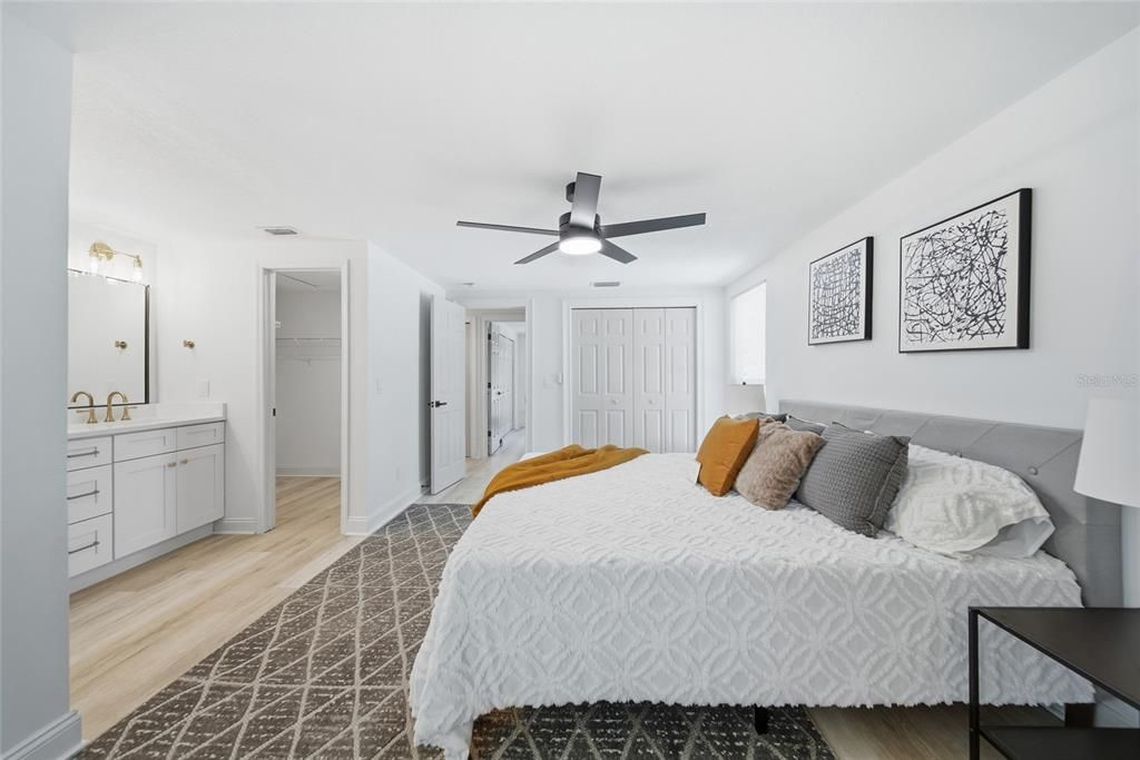 Active With Contract: $549,000 (4 beds, 2 baths, 2261 Square Feet)