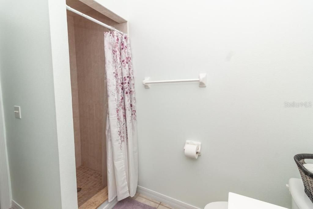 En Renta: $3,695 (4 camas, 3 baños, 2255 Pies cuadrados)