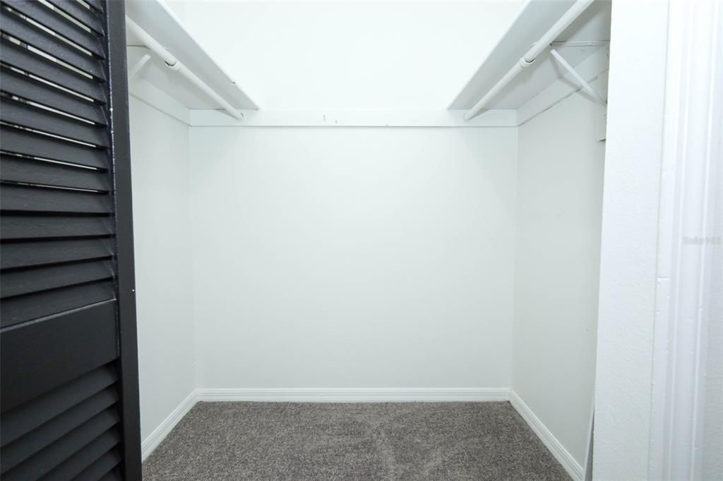 For Sale: $315,000 (3 beds, 2 baths, 1636 Square Feet)
