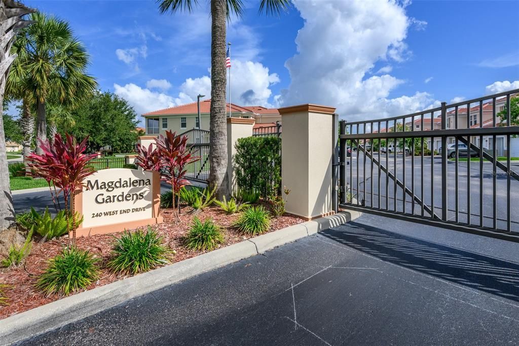 For Sale: $255,000 (2 beds, 2 baths, 1306 Square Feet)