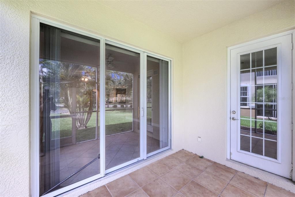 For Sale: $255,000 (2 beds, 2 baths, 1306 Square Feet)