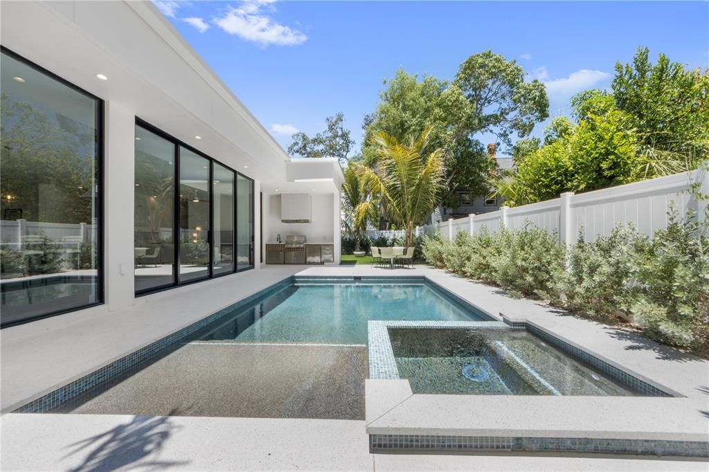 For Sale: $1,400,000 (4 beds, 3 baths, 2720 Square Feet)
