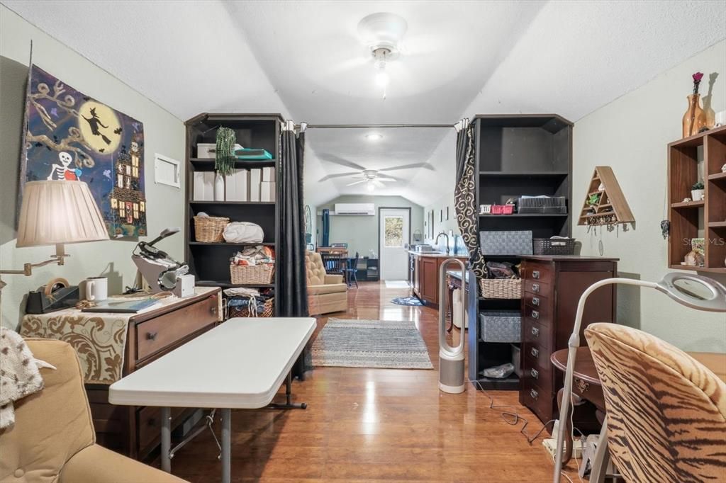 На продажу: $415,000 (3 спален, 3 ванн, 1832 Квадратных фут)