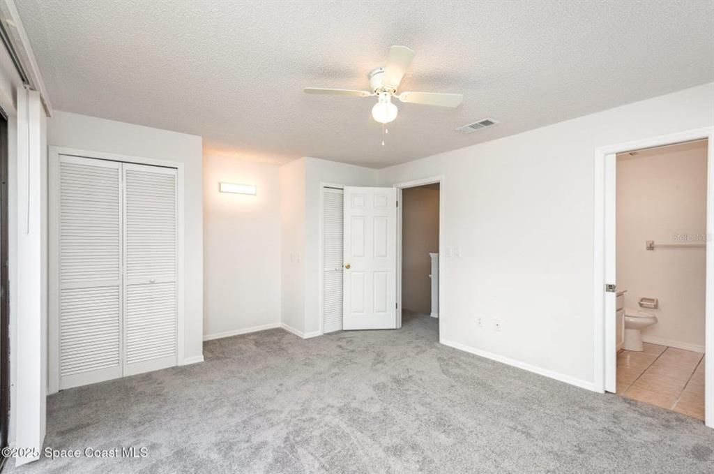 For Sale: $160,000 (2 beds, 2 baths, 1404 Square Feet)