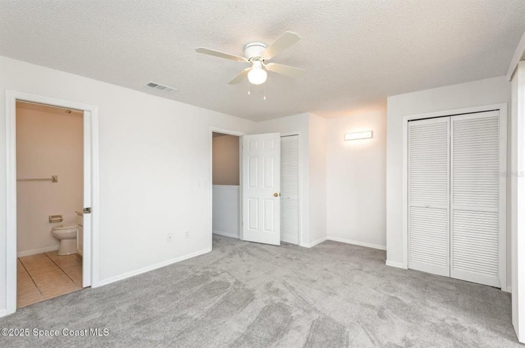 For Sale: $160,000 (2 beds, 2 baths, 1404 Square Feet)
