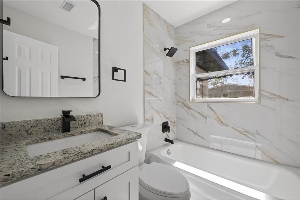 For Sale: $189,900 (3 beds, 2 baths, 1138 Square Feet)