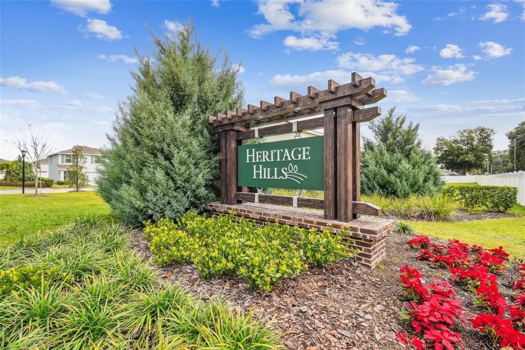 For Sale: $435,000 (5 beds, 3 baths, 2605 Square Feet)