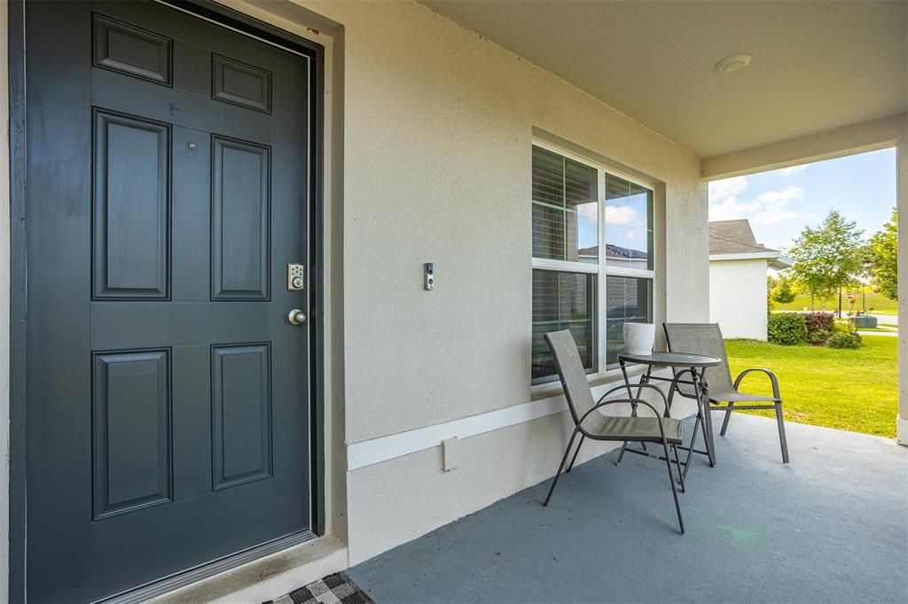 For Sale: $435,000 (5 beds, 3 baths, 2605 Square Feet)