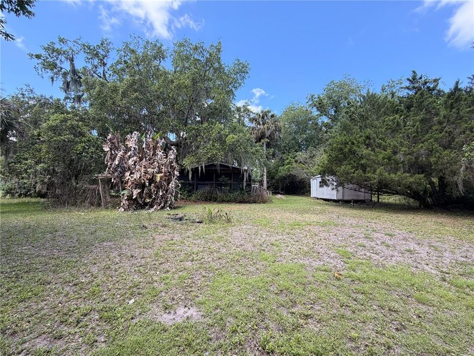 Activo con contrato: $205,000 (4 camas, 2 baños, 1426 Pies cuadrados)