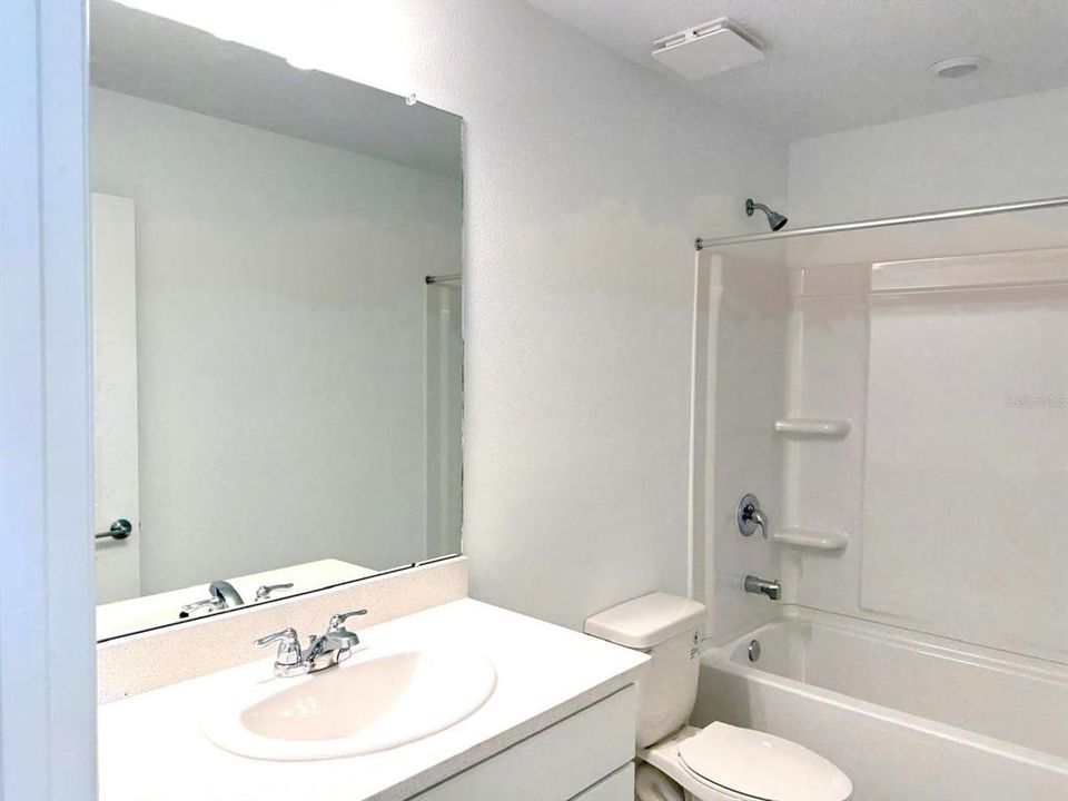 В аренду: $2,200 (3 спален, 2 ванн, 1553 Квадратных фут)