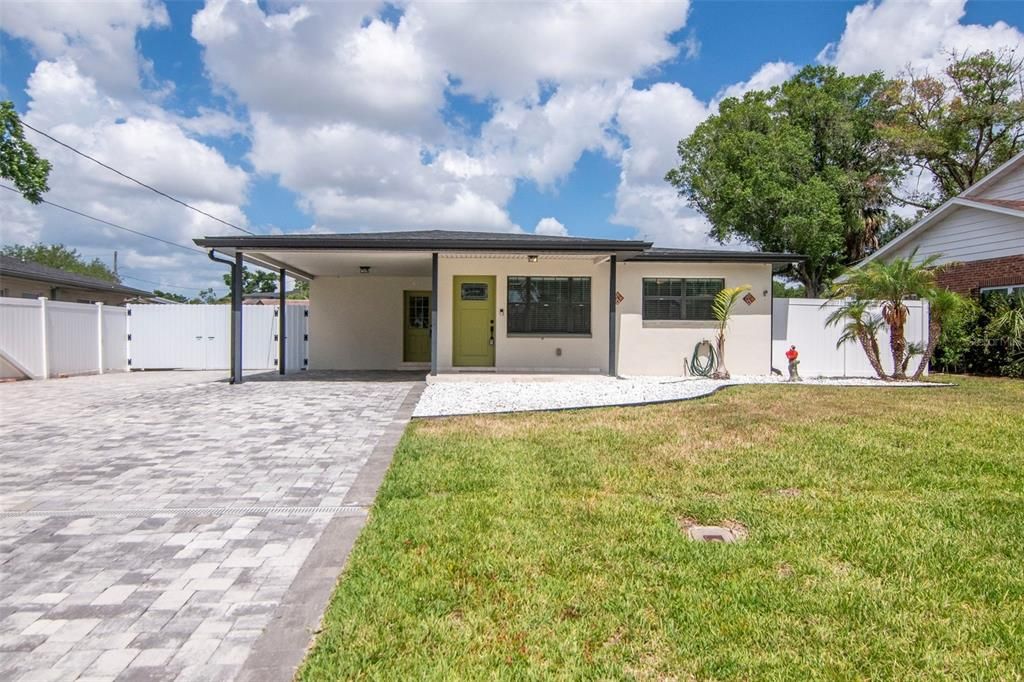En Venta: $600,000 (3 camas, 3 baños, 1793 Pies cuadrados)
