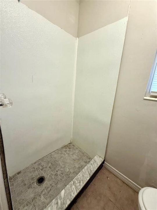 Active With Contract: $315,000 (3 beds, 2 baths, 1358 Square Feet)