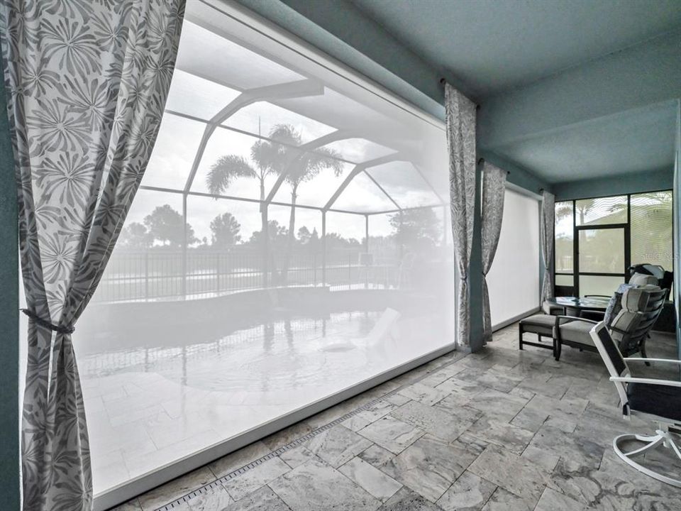 Activo con contrato: $929,900 (4 camas, 3 baños, 3350 Pies cuadrados)