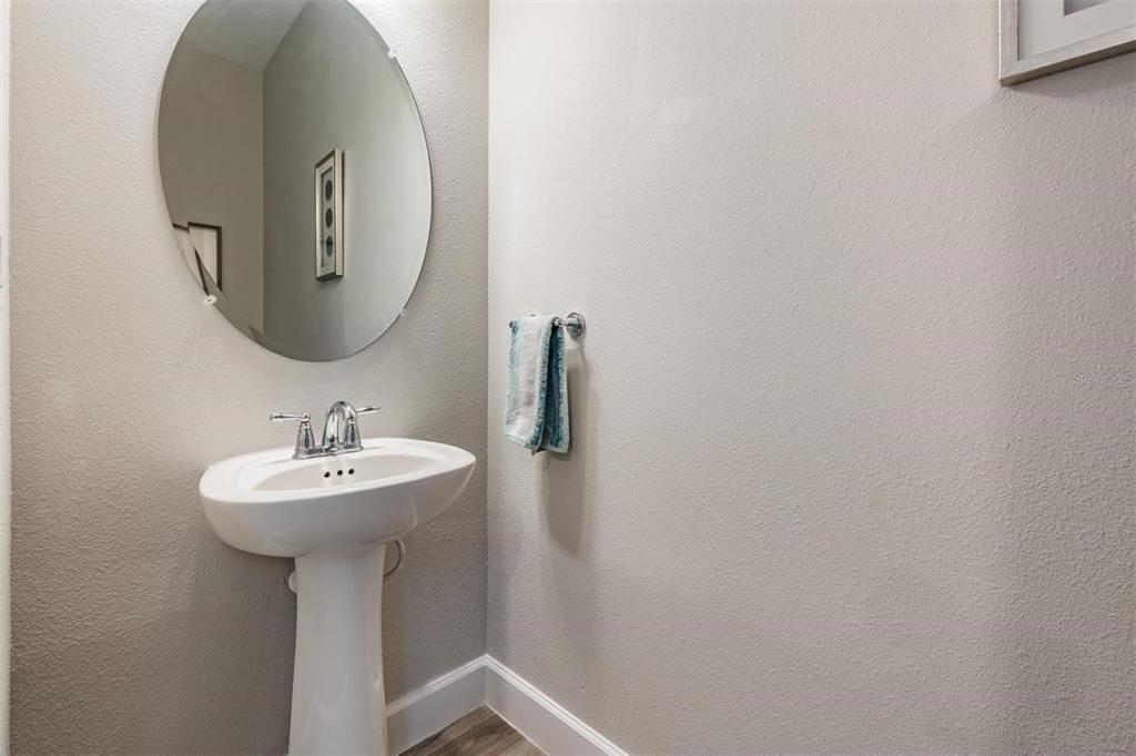 Activo con contrato: $1,290,000 (5 camas, 4 baños, 3457 Pies cuadrados)