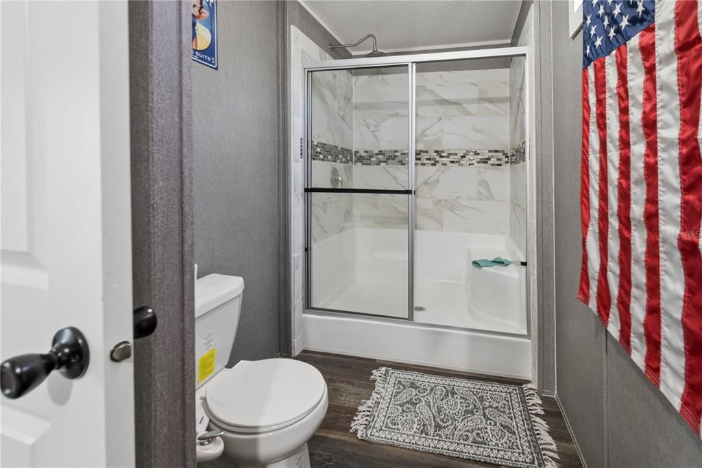 En Venta: $250,000 (3 camas, 2 baños, 1140 Pies cuadrados)