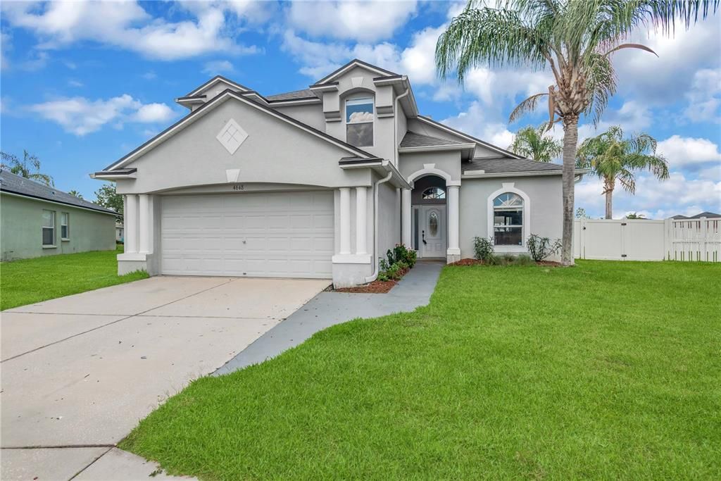 For Sale: $415,000 (4 beds, 2 baths, 2254 Square Feet)
