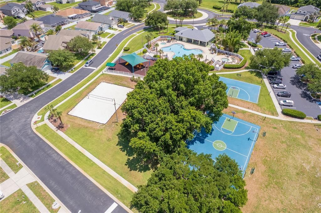 For Sale: $415,000 (4 beds, 2 baths, 2254 Square Feet)
