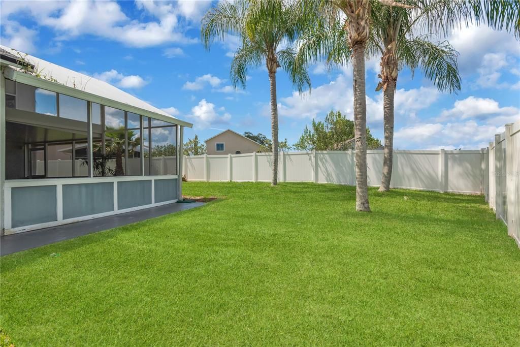 For Sale: $415,000 (4 beds, 2 baths, 2254 Square Feet)