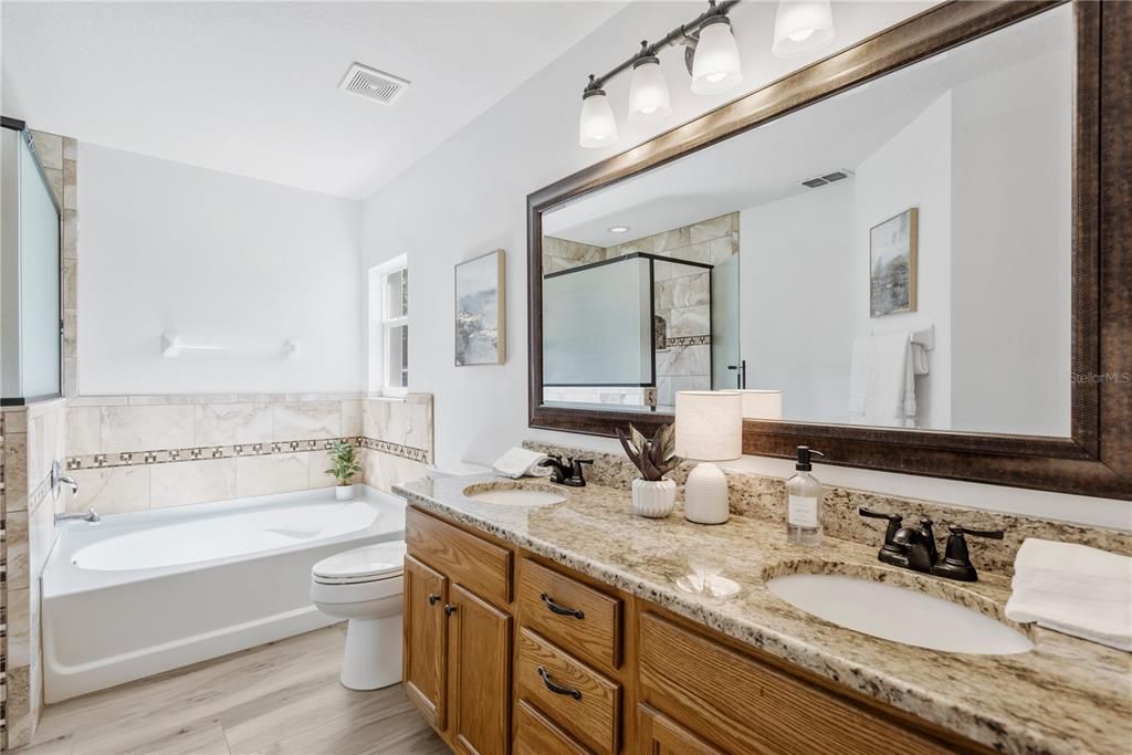 For Sale: $415,000 (4 beds, 2 baths, 2254 Square Feet)