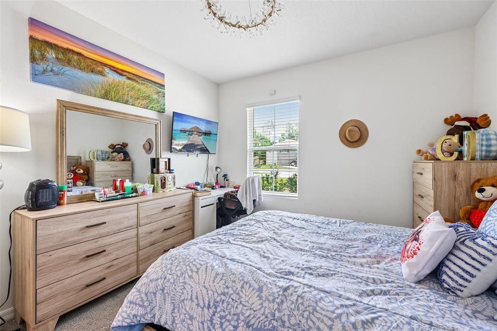 For Sale: $299,990 (4 beds, 2 baths, 2319 Square Feet)