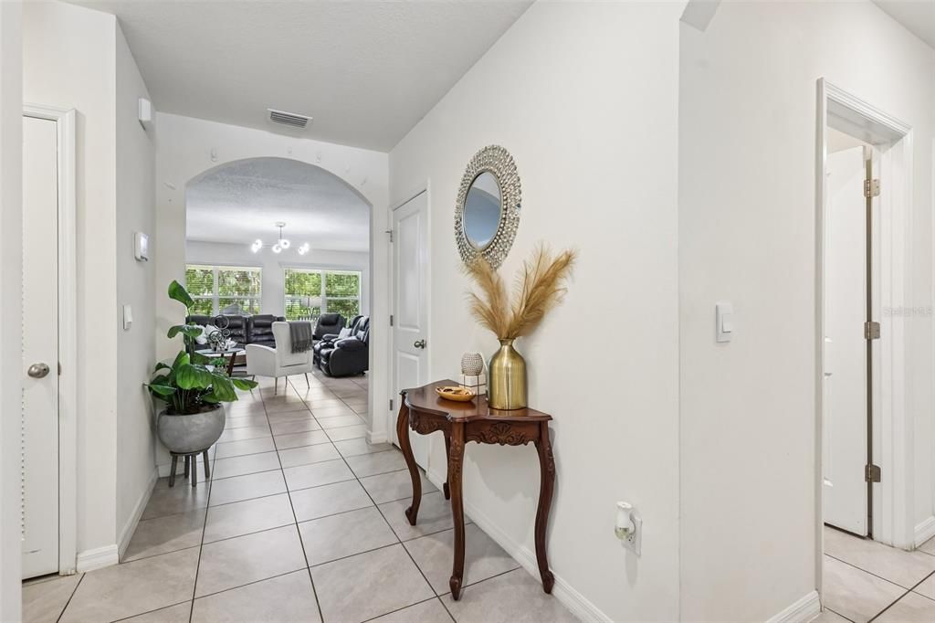 For Sale: $299,990 (4 beds, 2 baths, 2319 Square Feet)