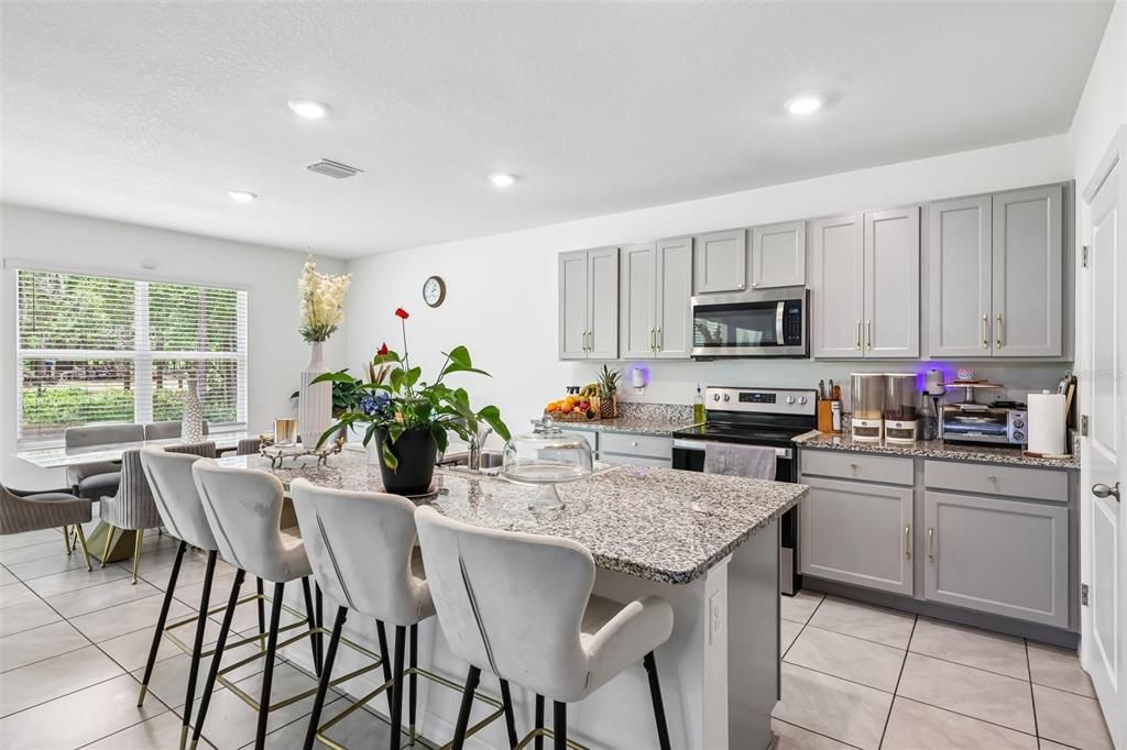 For Sale: $299,990 (4 beds, 2 baths, 2319 Square Feet)