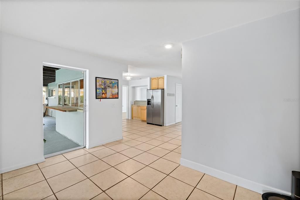 For Sale: $642,000 (4 beds, 2 baths, 1864 Square Feet)